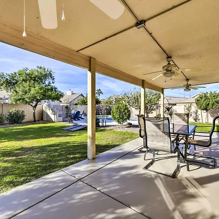 Gilbert Home With Pool Less Than 1 Mi To Town Square!