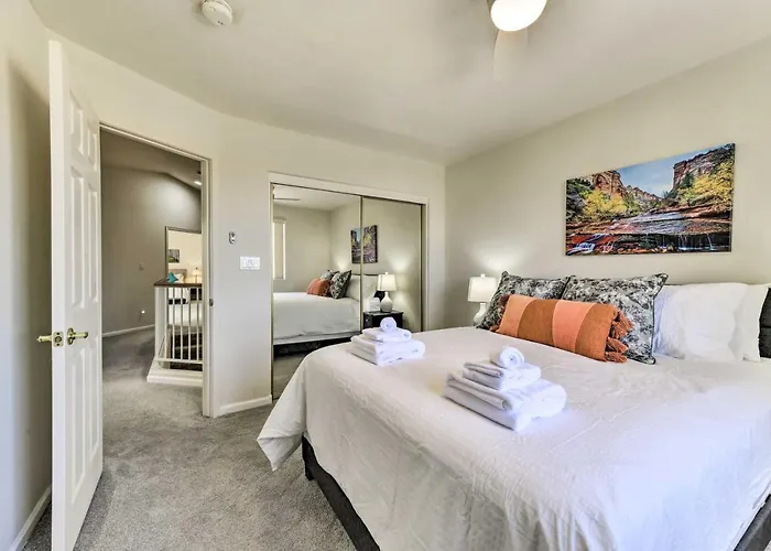 Hotel With Pool Less Than 1 Mi To Town Square! Gilbert